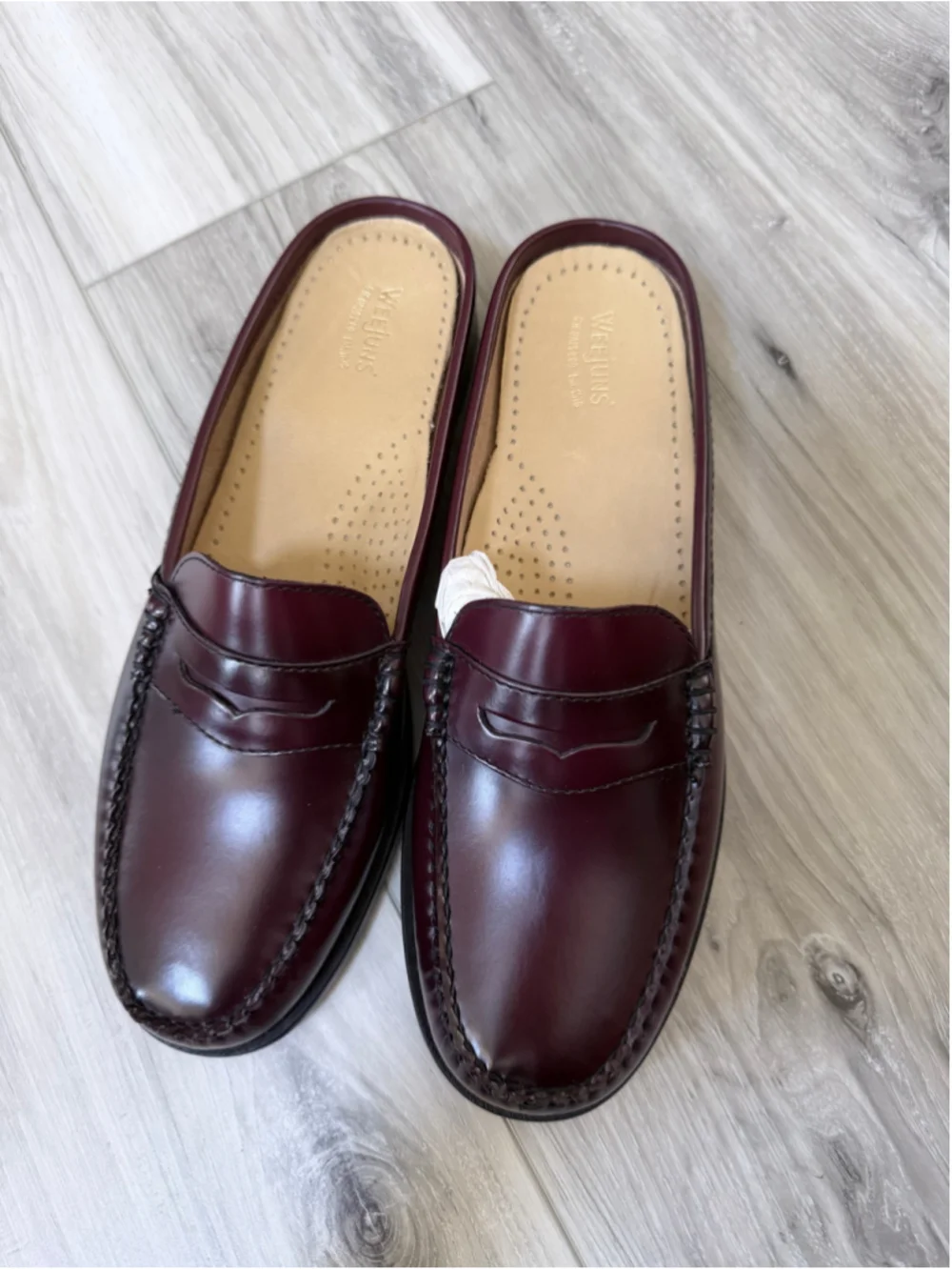 G.H. Bass Weejuns Wynn Penny Loafers Men’s 8.5 Burgundy Leather New in Box
